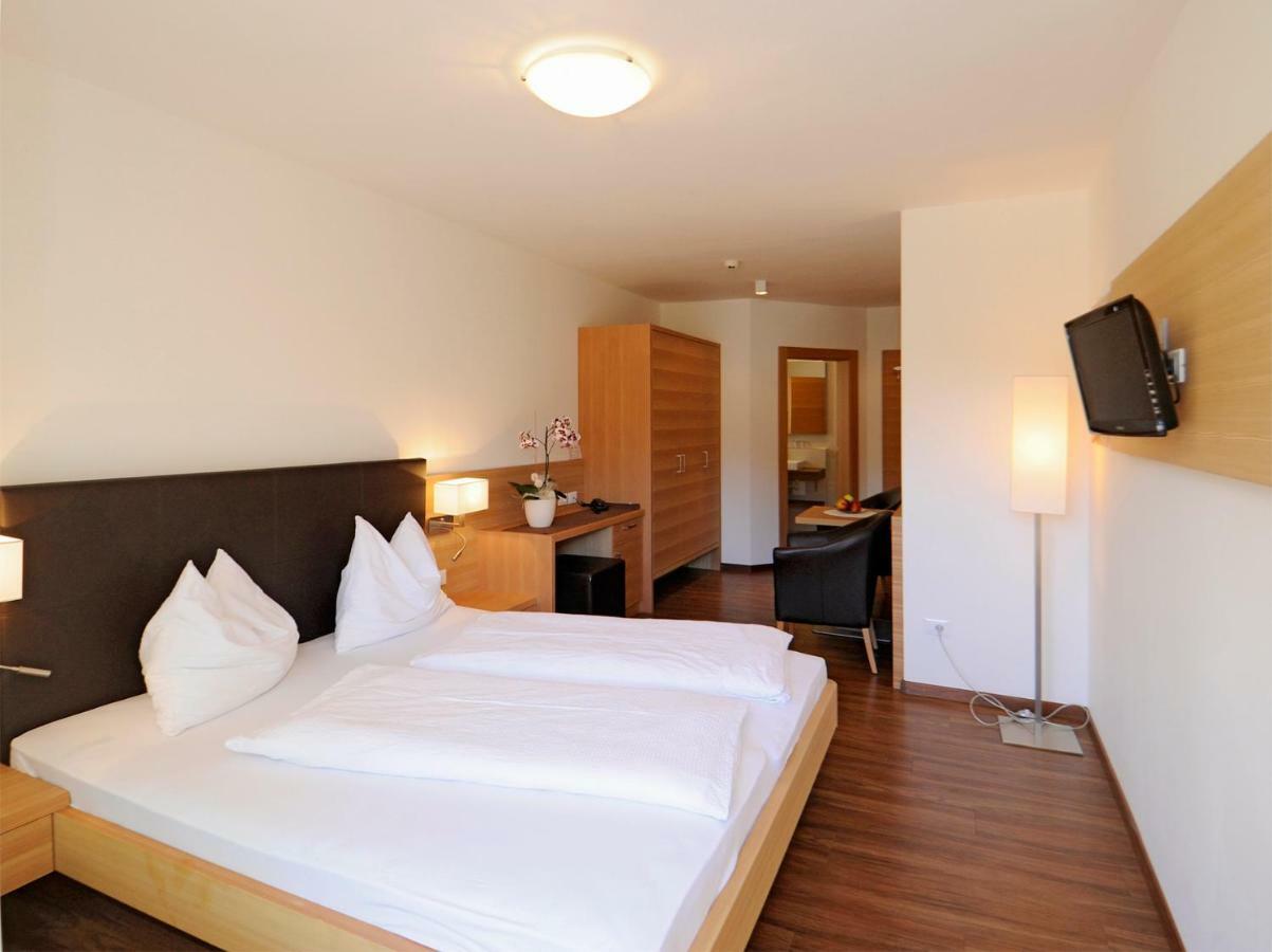 Seppmair Hotel Lagundo Kültér fotó